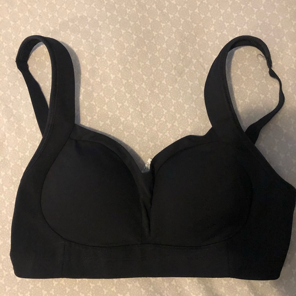 Lululemon bra